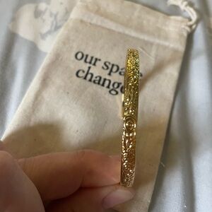 18 K gold Plated Floral Cuff - New